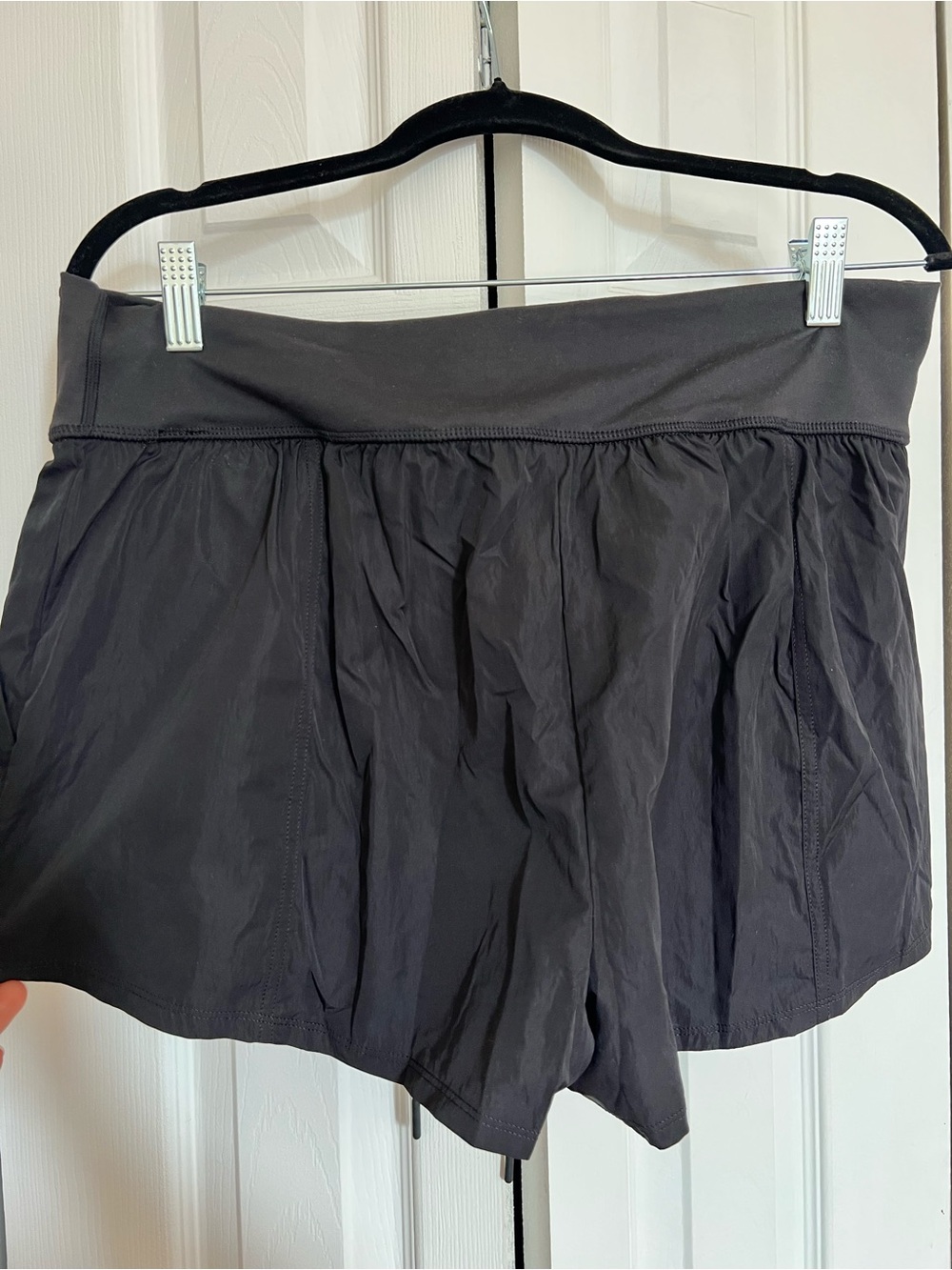 aerie Black Drawstring Waist Athletic Shorts - Picture 5 of 8